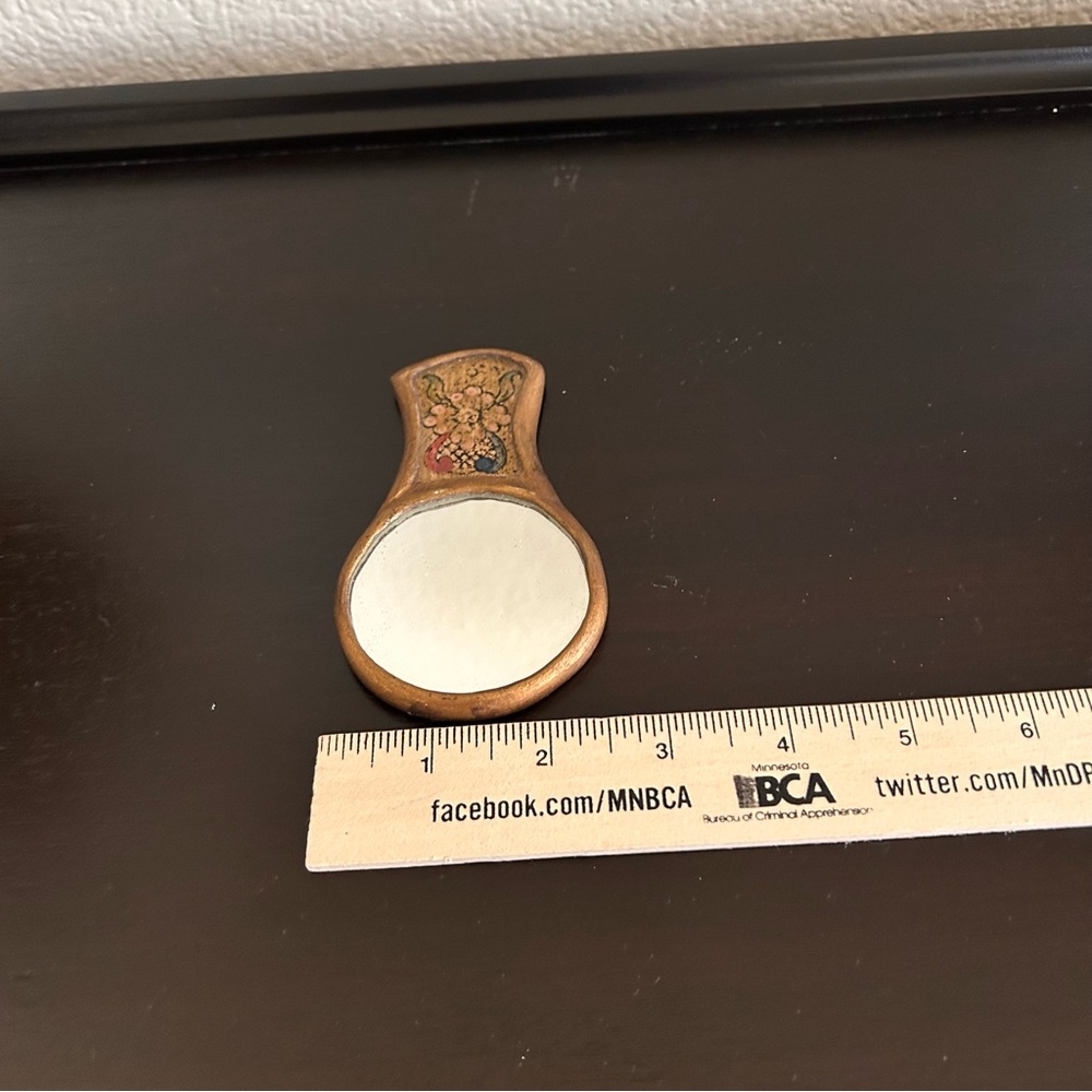 Vintage hand-painted reverse-painted glass and wood hand mirror brown 4x2.5” - Picture 3 of 6